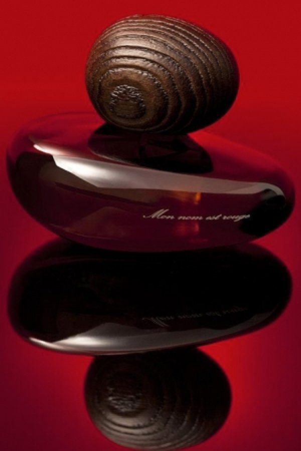 Купить Majda Bekkali Mon Nom Est Rouge в интернет магазине с доставкой ...